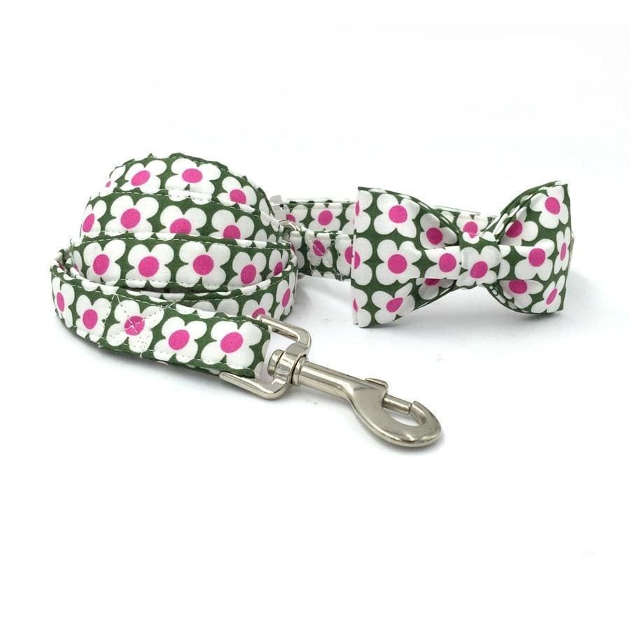 Floral Bow Tie Dog Collar And Leash Set - Max & Cocoa 